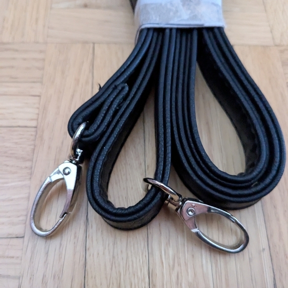 Black Shoulder Strap For Purse With Clips Faux Leather Adjustable - Picture 3 of 4